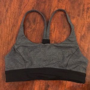 LULEMELON SPORTS BRA SIZE 6